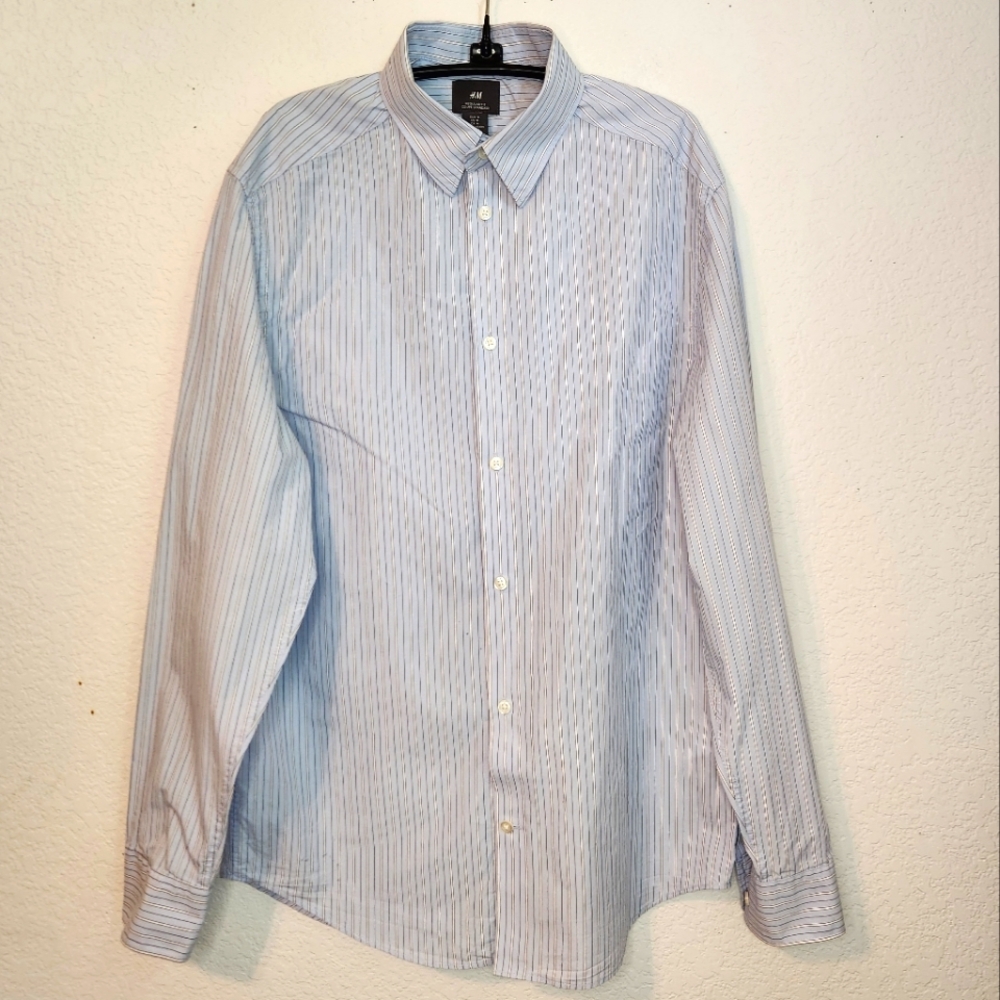H&M Men's Cotton Blue Striped Regular Fit Button Down Shirt, M